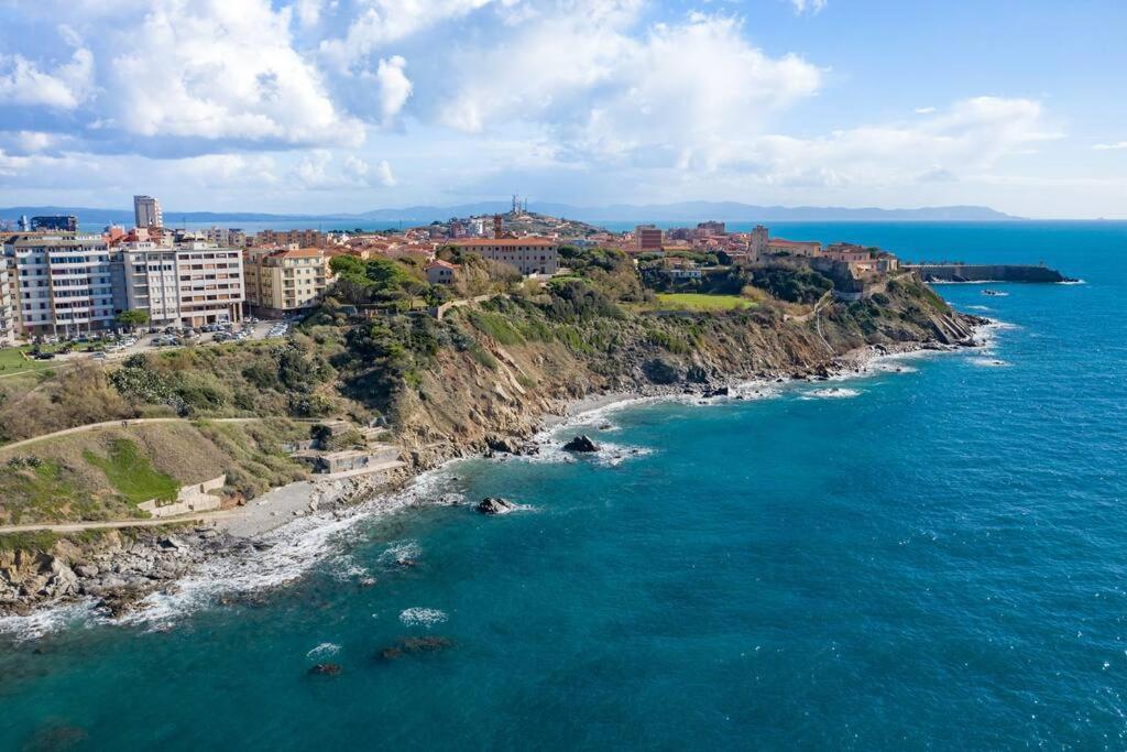 Appartamento Sirena A 2 Passi Dal Mare Piombino Exteriör bild